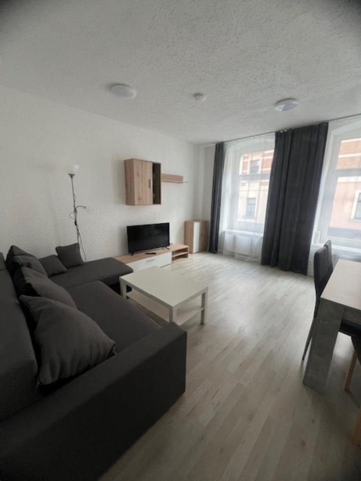 Ferienwohnung Zum Bahnhof Zwickau Exterior foto